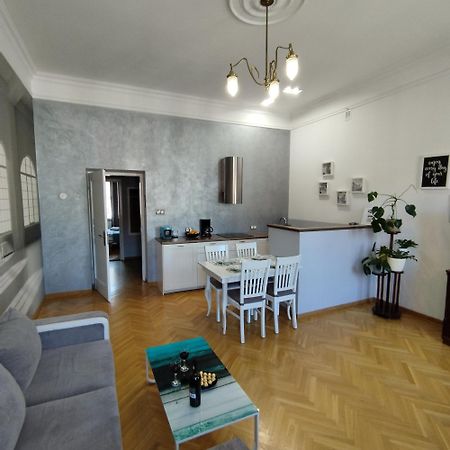 Novo Mundo Varsóvia Exterior foto